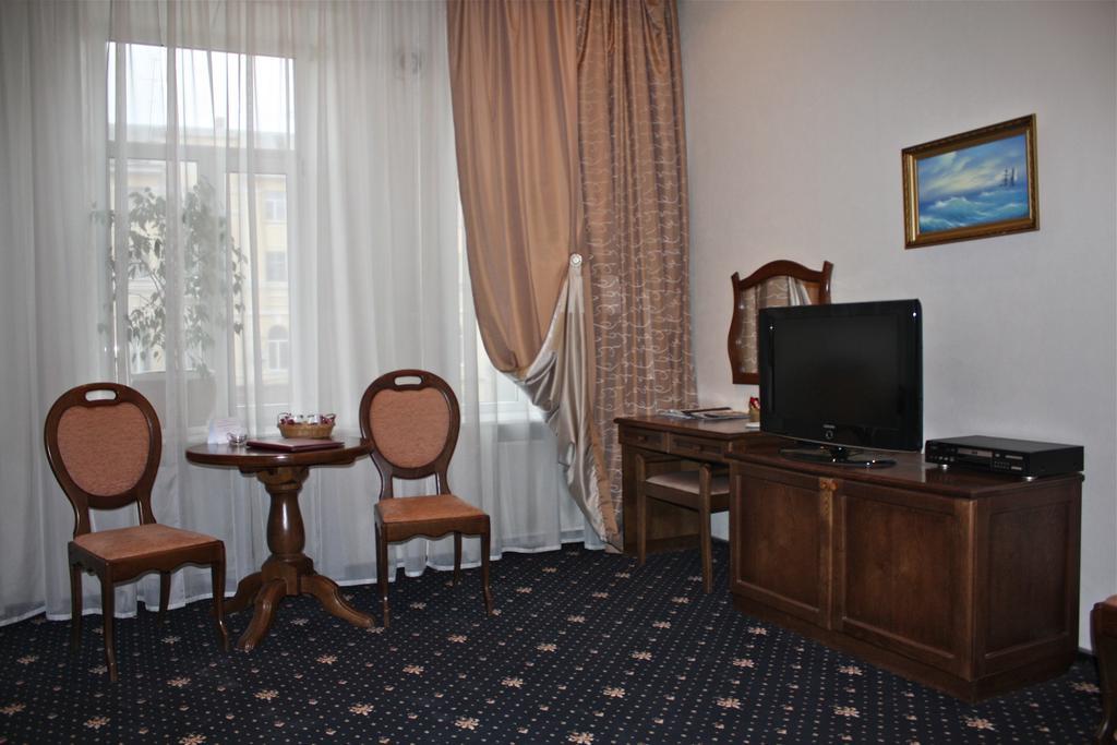 Pushkinskaya Hotel Rostov-on-Don Room photo